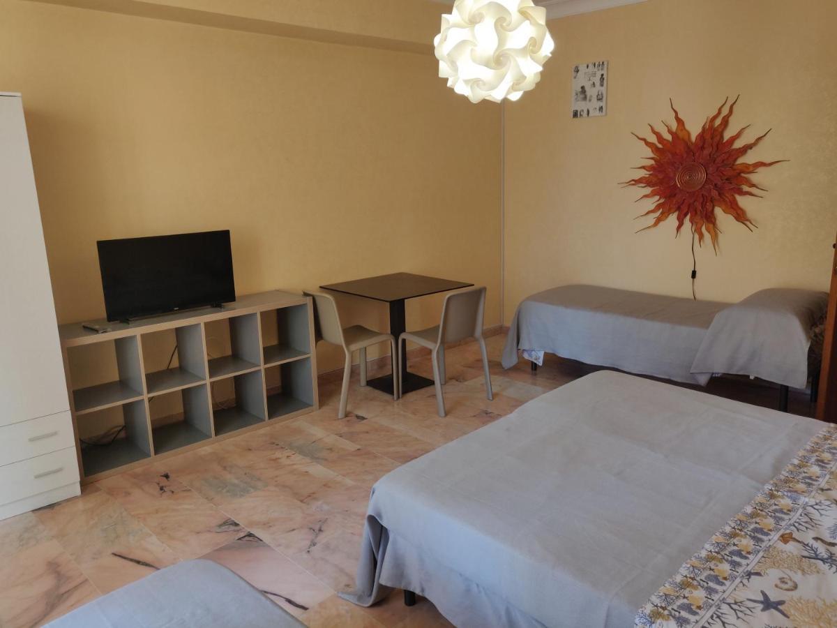 Bed & Breakfast Casa Vittoria Santo Stefano di Camastra Ngoại thất bức ảnh